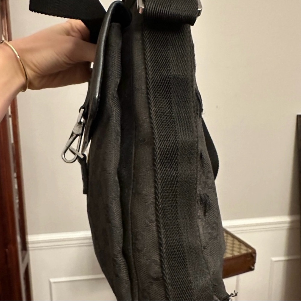 Gucci Black Crossbody Bag for Men - Picture 3 of 13
